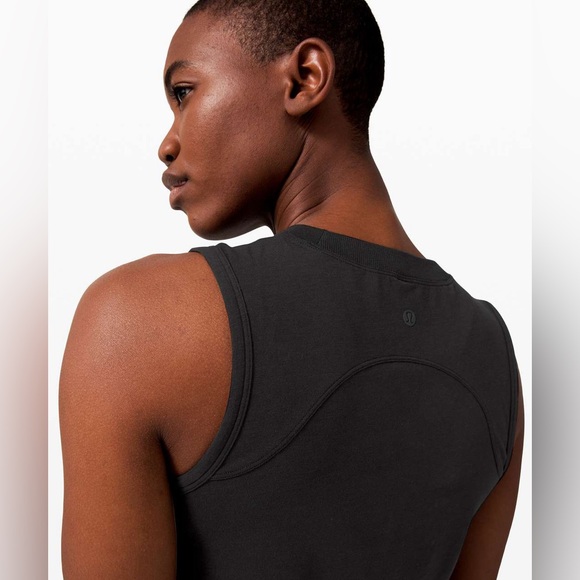 Lululemon Athletica Cinch Me Up Front Tank Black Size 4 - Picture 4 of 7